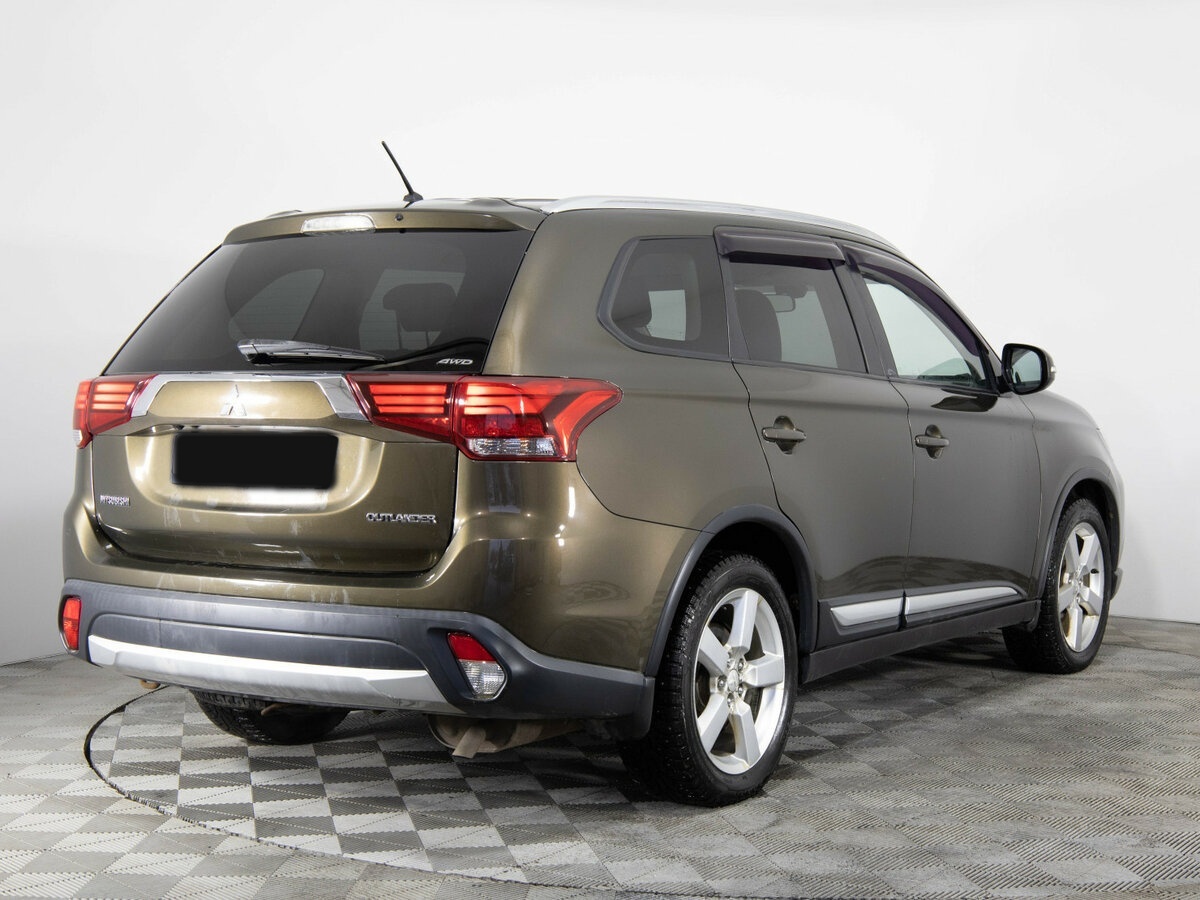 Купить Mitsubishi Outlander III Рестайлинг 2, 2016, 164 745 км, фото №4
