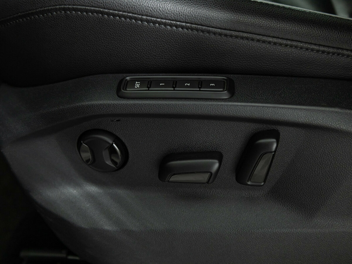 Купить Volkswagen Tiguan II, 2018, 125 644 км, фото №17