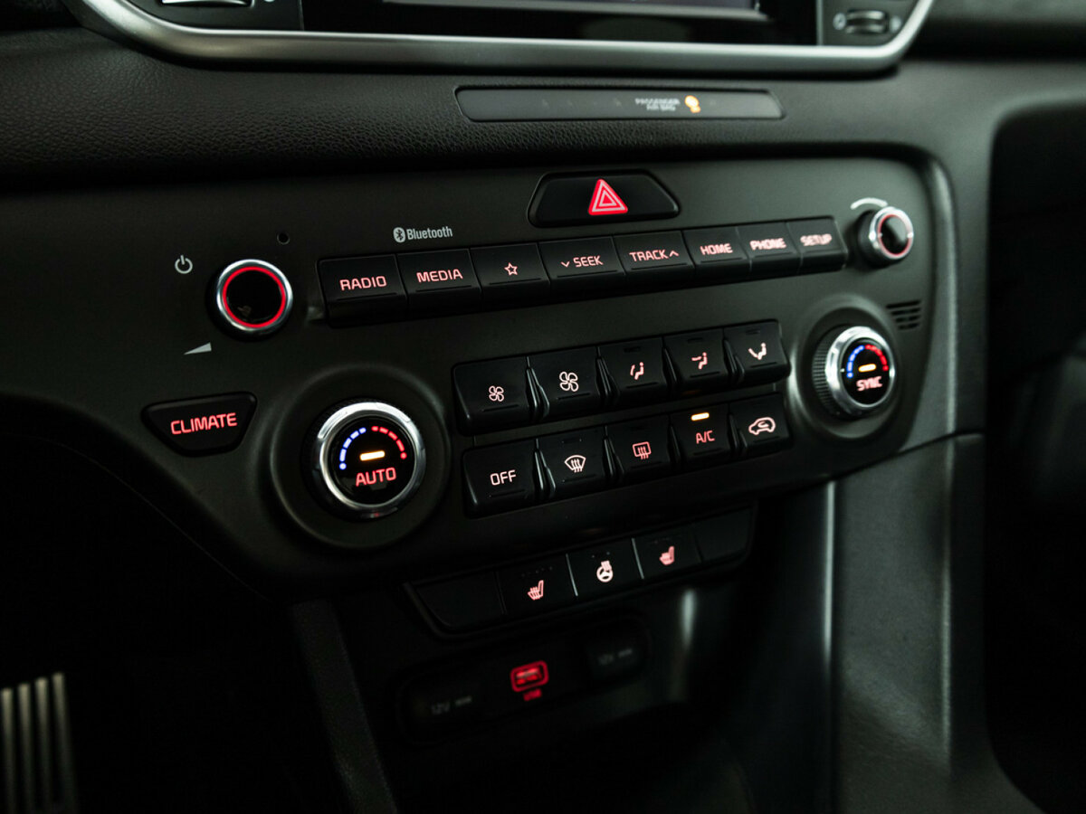 Купить Kia Sportage IV Рестайлинг, 2019, 95 870 км, фото №17