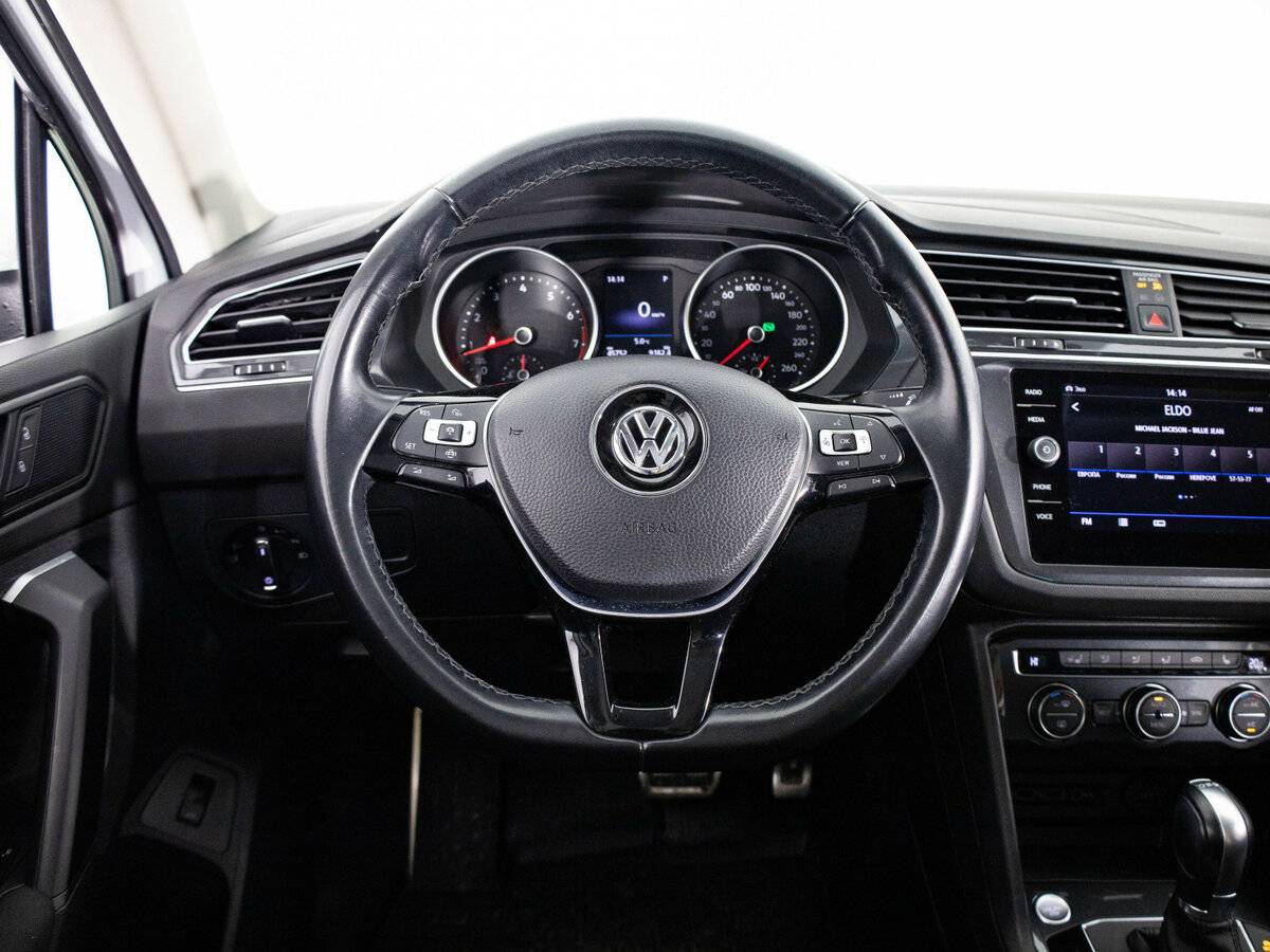 Купить Volkswagen Tiguan II, 2018, 45 750 км, фото №10