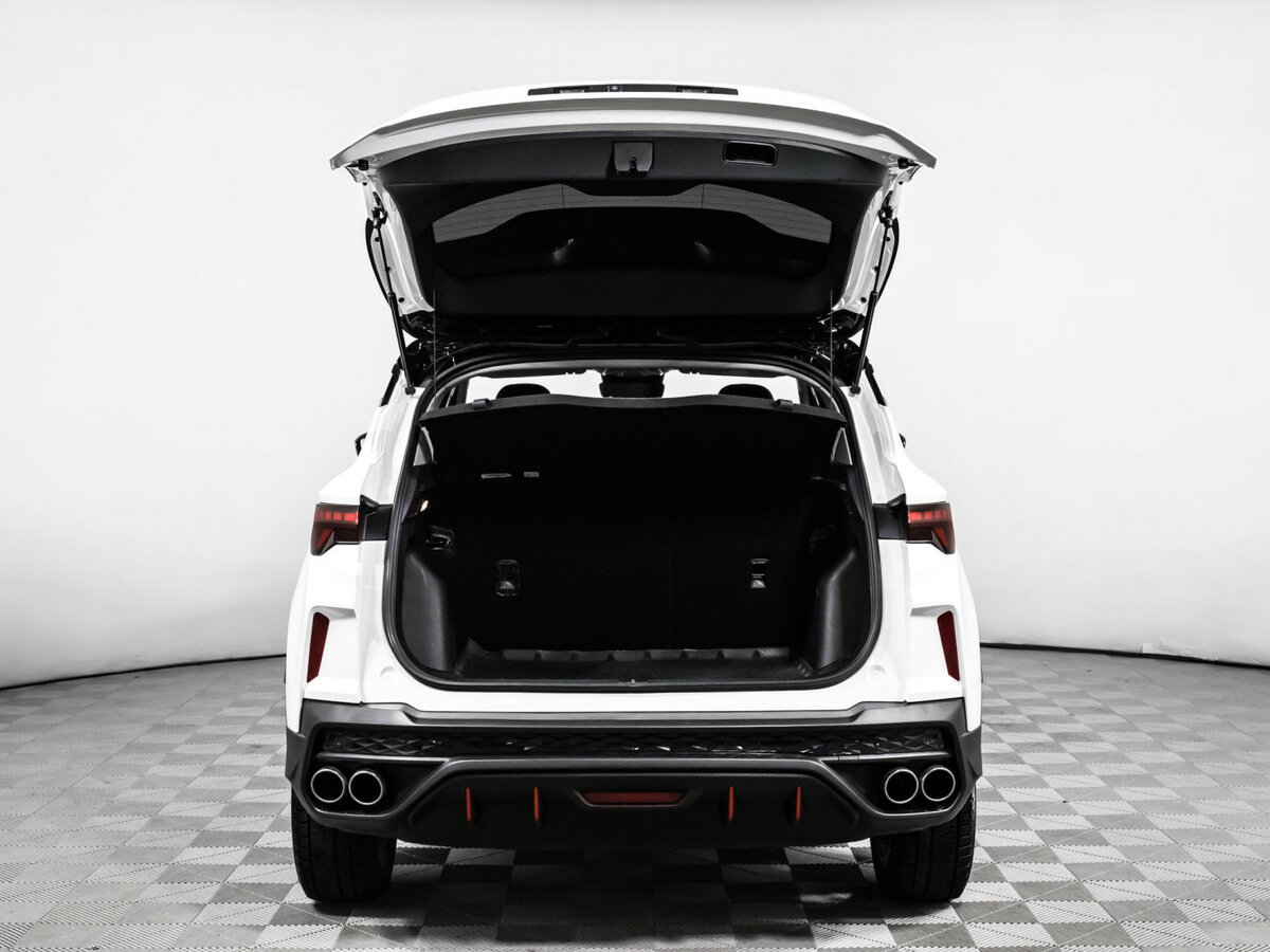 Купить Geely Coolray (Binyue Cool) I Рестайлинг, 2023, 32 615 км, фото №12