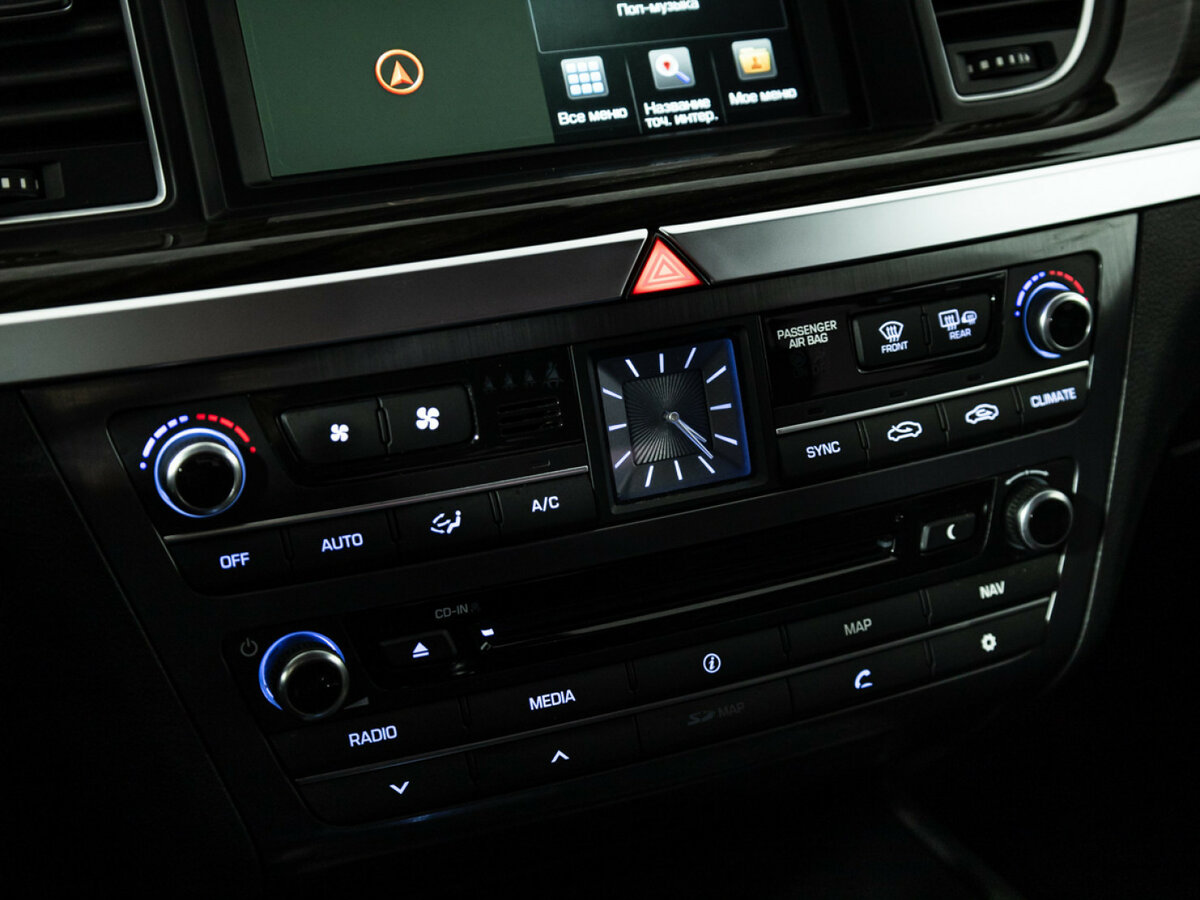 Купить Hyundai Genesis II, 2015, 215 969 км, фото №14