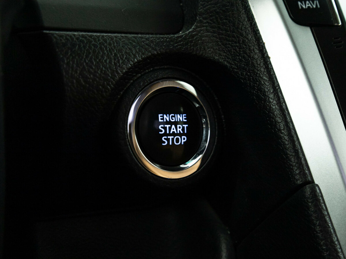 Купить Toyota Camry VII (XV50) Рестайлинг, 2016, 215 025 км, фото №17